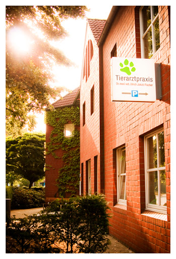 Tierarztpraxis Dr. med. Vet. Ulrich Jakob Fischer unter Gütersloh, Nordrhein-Westfalen