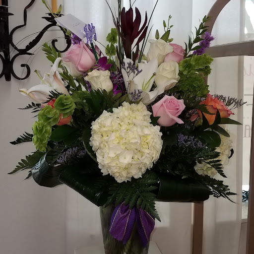 Florist «Victorian Garden florist», reviews and photos, 8543 W Boynton Beach Blvd, Boynton Beach, FL 33472, USA
