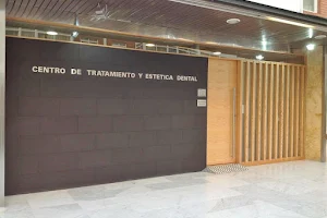 Centro De Tratamiento Y Estética Dental image