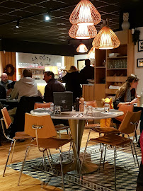 Atmosphère du Restaurant français La Côte et l'Arête - Montauban - n°6