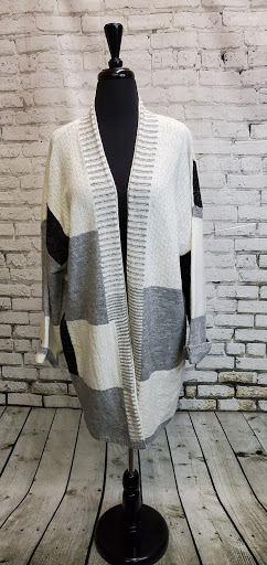 Clothing Store «Passion For Fashion», reviews and photos, 12767 Chillicothe Rd, Chesterland, OH 44026, USA