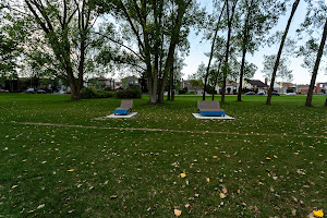 Parc des Rapides outdoor gym