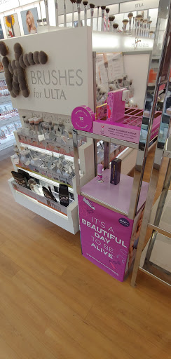 Hair Salon «Ulta Beauty», reviews and photos, 1050 W 78th St, Richfield, MN 55423, USA