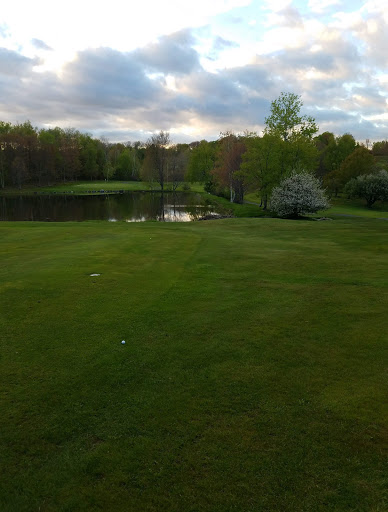 Golf Course «Grandview Farms Golf Course», reviews and photos, 400 Hartwell Rd, Berkshire, NY 13736, USA