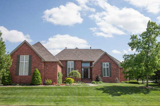 Roofing Contractor «Farha Roofing», reviews and photos, 1627 S Hillside St, Wichita, KS 67211, USA