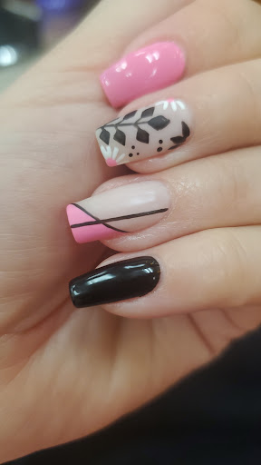 Beauty Salon «212 Beauty Salon, Inc.& Nails Dominican Style.», reviews and photos, 21204 Hillside Avenue, Jamaica, NY 11427, USA