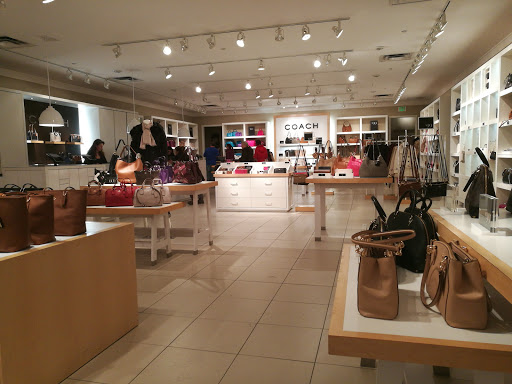 Outlet Mall «Tanger Outlet Park City», reviews and photos, 6699 N Landmark Dr, Park City, UT 84098, USA