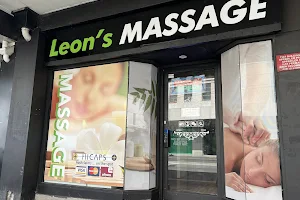 Leon's Massage Coburg image