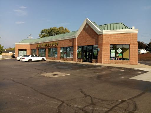 Pet Supply Store «Pet Supplies Plus», reviews and photos, 2649 E Grand River Ave, Howell, MI 48843, USA