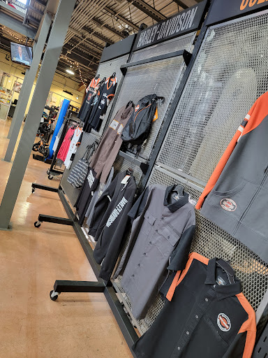 Motorcycle Dealer «Cowboy’s Alamo City Harley-Davidson», reviews and photos