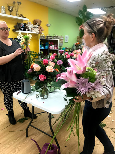 Florist «The Flower Room», reviews and photos, 474 Central Ave, Dover, NH 03820, USA