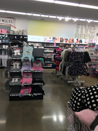 Variety Store «Five Below», reviews and photos, 8261 Gateway Overlook, Elkridge, MD 21075, USA