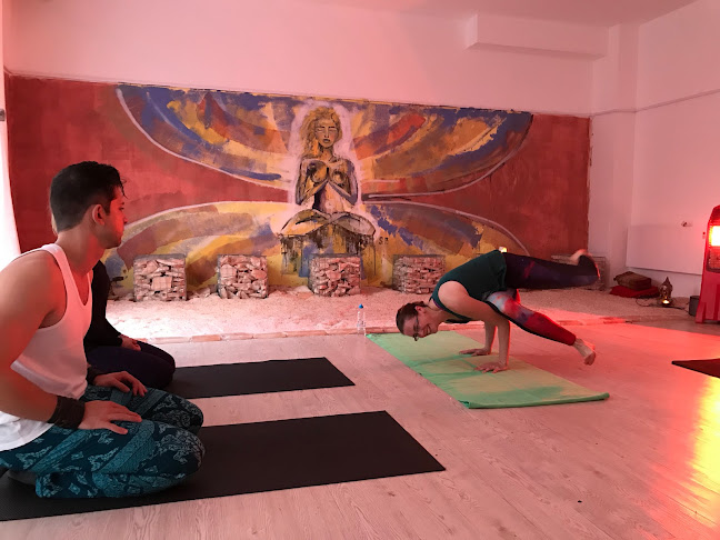 Reviews of Heated Yoga in London - Yoga studio