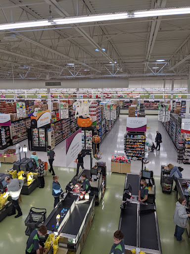 Shopping Mall «Village Shopping Center», reviews and photos, 2418 State Rd, La Crosse, WI 54601, USA