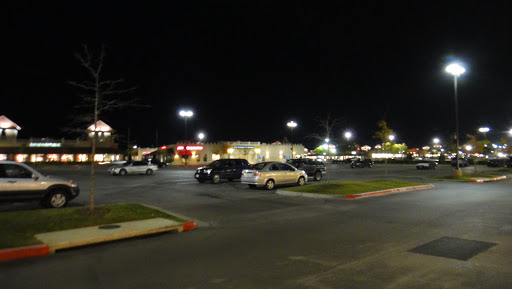 Sportswear Store «Columbia Sportswear Outlet Store at Prime Outlets San Marcos», reviews and photos, 3939 I-35 #340, San Marcos, TX 78666, USA