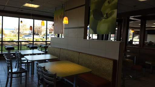 Outlet Mall «Tanger Outlet Williamsburg», reviews and photos, 150 Tanger Dr, Williamsburg, IA 52361, USA