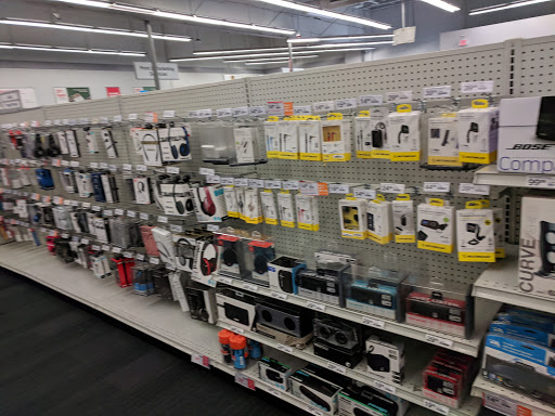 Office Supply Store «Staples», reviews and photos, 1104 W Broad St, Falls Church, VA 22046, USA