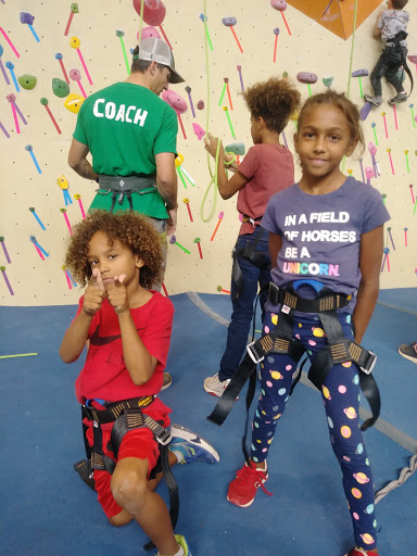 Rock Climbing Gym «Philadelphia Rock Gym - Wyncote», reviews and photos, 827 Glenside Ave #200, Wyncote, PA 19095, USA