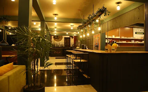 Mankada Cafe & Restaurant image