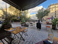 Atmosphère du Restaurant Dilia à Paris - n°1