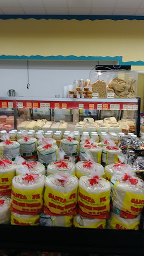 Supermarket «Santa Fe Foods Los Banos», reviews and photos, 1109 6th St, Los Banos, CA 93635, USA