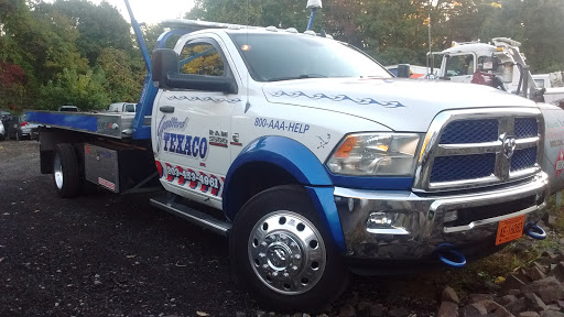 Car Dealer «Guilford Texaco Inc Auto/Truck», reviews and photos, 2293 Boston Post Rd, Guilford, CT 06437, USA