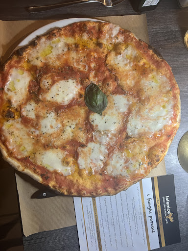 LA FENICE BRA Pizza&Distraction in Bra, Provincia di Cuneo