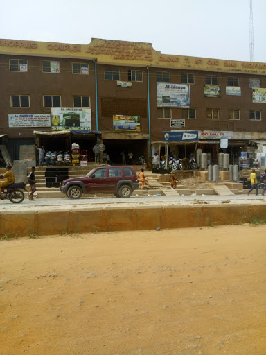 Olowotifishanu Shopping Complex, Ward XII E9 II, Ibadan, Nigeria, Shopping Mall, state Oyo