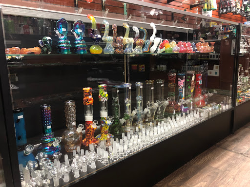Tobacco Shop «In The Cut Smoke Shop», reviews and photos, 1424 N 32nd St, Phoenix, AZ 85008, USA