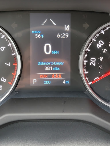 Toyota Dealer «Toyota of Puyallup», reviews and photos, 1400 River Rd, Puyallup, WA 98371, USA