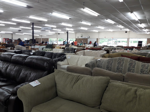 Thrift Store «Waterfront Rescue Mission Thrift Store», reviews and photos, 2125 W Fairfield Dr, Pensacola, FL 32505, USA