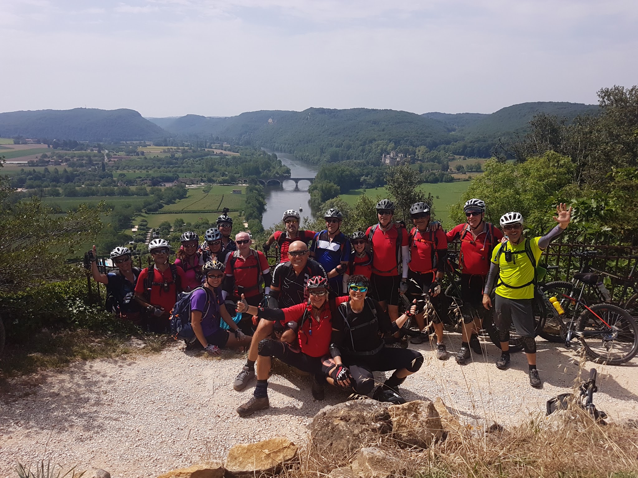 Photo n° 2 de l'avis de Eduardo.x fait le 14/07/2017 à 15:23