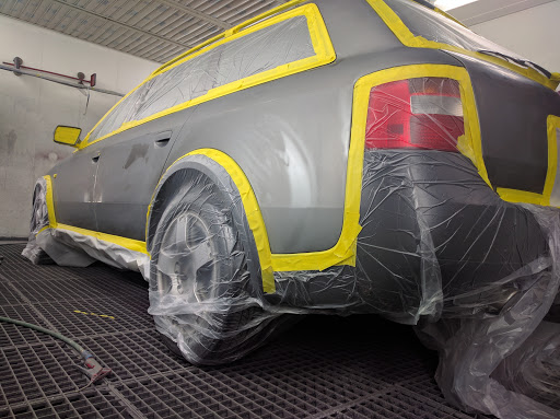 Auto Body Shop «Bel-Kirk Body Shop Inc», reviews and photos, 12232 NE 116th St, Kirkland, WA 98034, USA