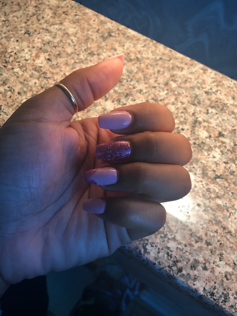 Luu & Nails 02136