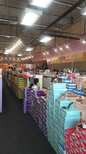 Shoe Trend, 112 W 87th St, Chicago, IL 60620, USA, 