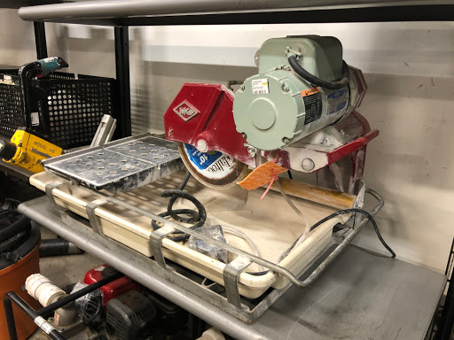 Jewelry Store «American Jewelry & Loan - Detroit», reviews and photos, 20450 Greenfield Rd, Detroit, MI 48235, USA