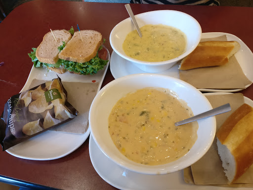 Shopping Mall «Warrenton Village Center», reviews and photos, 251 Lee Hwy, Warrenton, VA 20186, USA