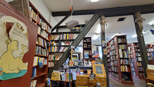 Book Store «Riverby Books», reviews and photos, 805 Caroline St, Fredericksburg, VA 22401, USA
