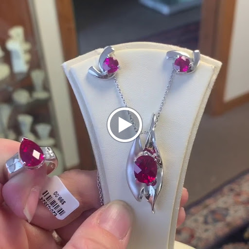 Jewelry Store «Garden of Gems Custom Jewelry», reviews and photos, 668 Quinan St #100, Pinole, CA 94564, USA