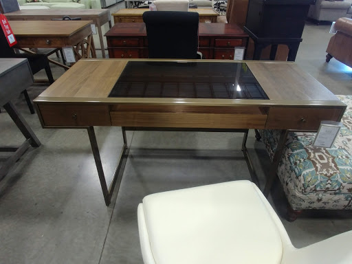 Furniture Store «Toms-Price Furniture Outlet», reviews and photos, 279 Madsen Dr #103, Bloomingdale, IL 60108, USA