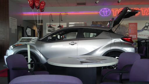 Toyota Dealer «Toyota of Wallingford», reviews and photos, 859 N Colony Rd, Wallingford, CT 06492, USA