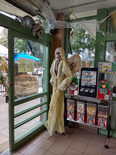 Grocery Store «C-Town Supermarkets», reviews and photos, 88 Croton Ave, Ossining, NY 10562, USA