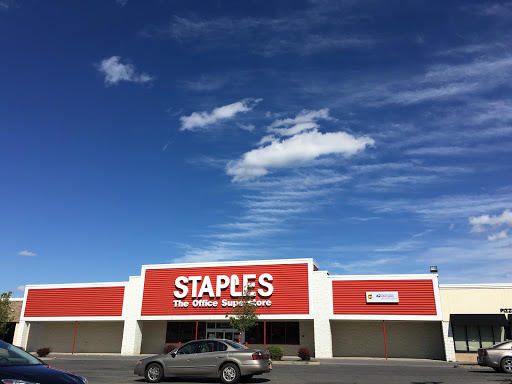 Office Supply Store «Staples», reviews and photos, 350 Fairview Ave, Hudson, NY 12534, USA