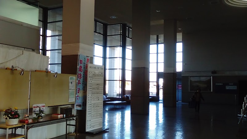 伊勢崎市市民プラザ 群馬県伊勢崎市富塚町 ホール グルコミ