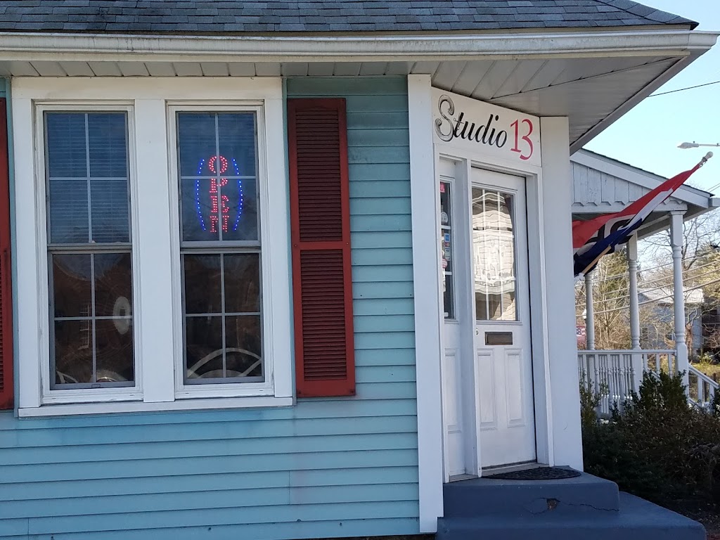 Studio 13 21901