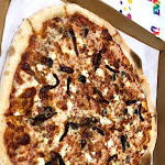 Photo n°4 de l'avis de Melted.u fait le 30/11/2019 à 08:19 sur le  Pizza Enzo à Scordia