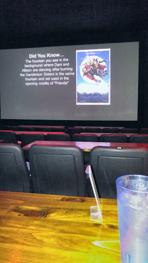 Movie Theater «Northern Lights Theatre Pub», reviews and photos, 3893 Commercial St SE, Salem, OR 97302, USA