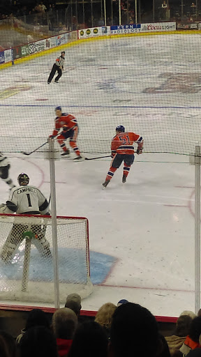 Hockey Club «Bakersfield Condors Pro Hockey», reviews and photos