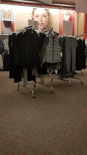 Department Store «Target», reviews and photos, 4701 N Illinois St, Fairview Heights, IL 62208, USA