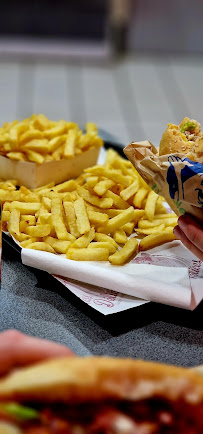 Plats et boissons du Friterie Pom Pom Frites à Béhagnies - n°8